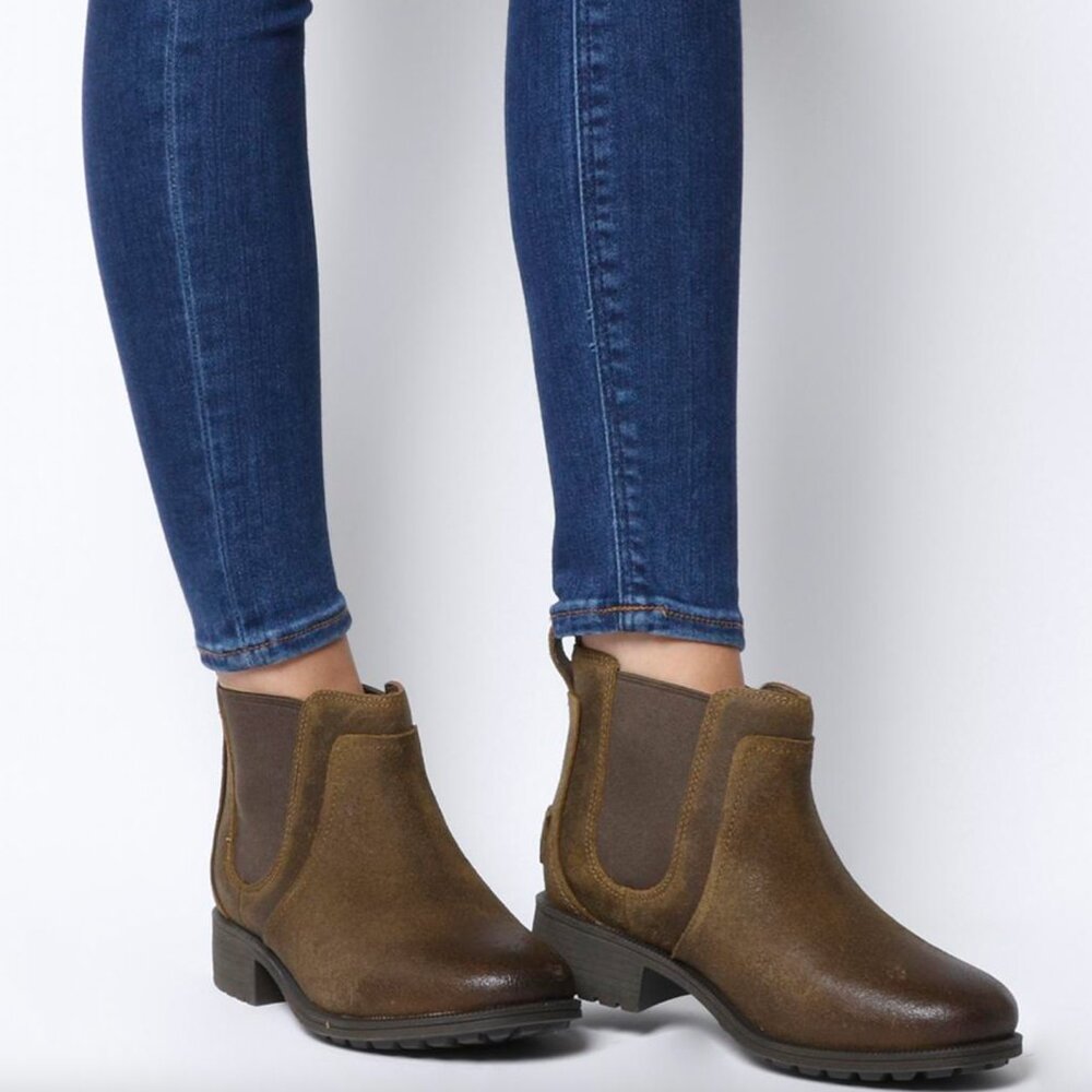 UGG Bonham II Boots (size 9.5, chipmunk)